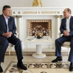 Владимир Путин с президентом Украины Виктором Януковичем.