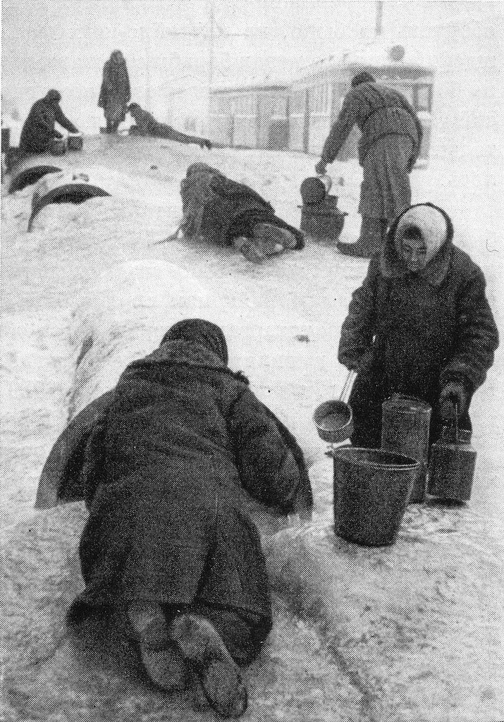 Дорога за водой.